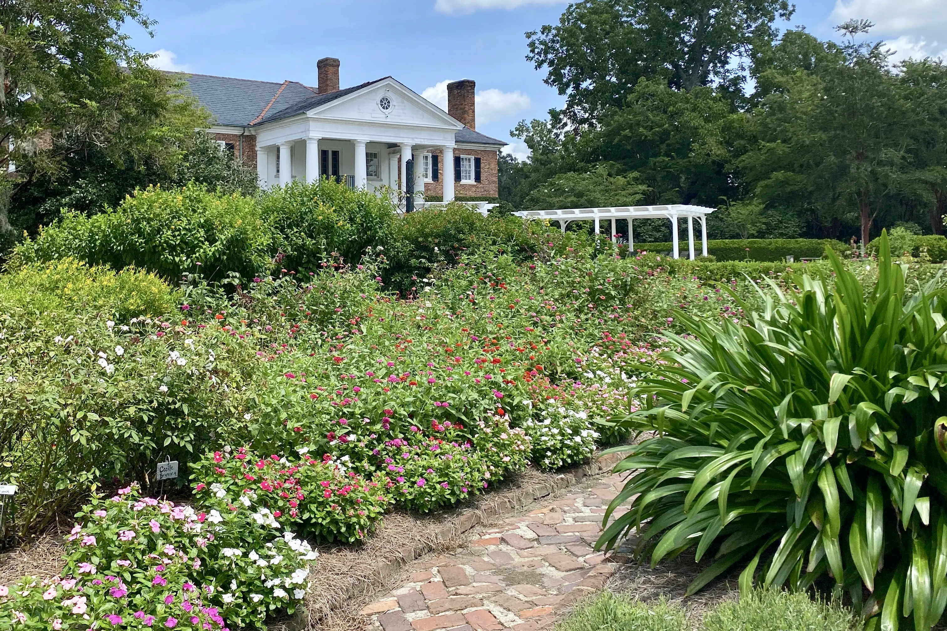 Boone Hall: A Charleston Plantation Tour You Need to Do